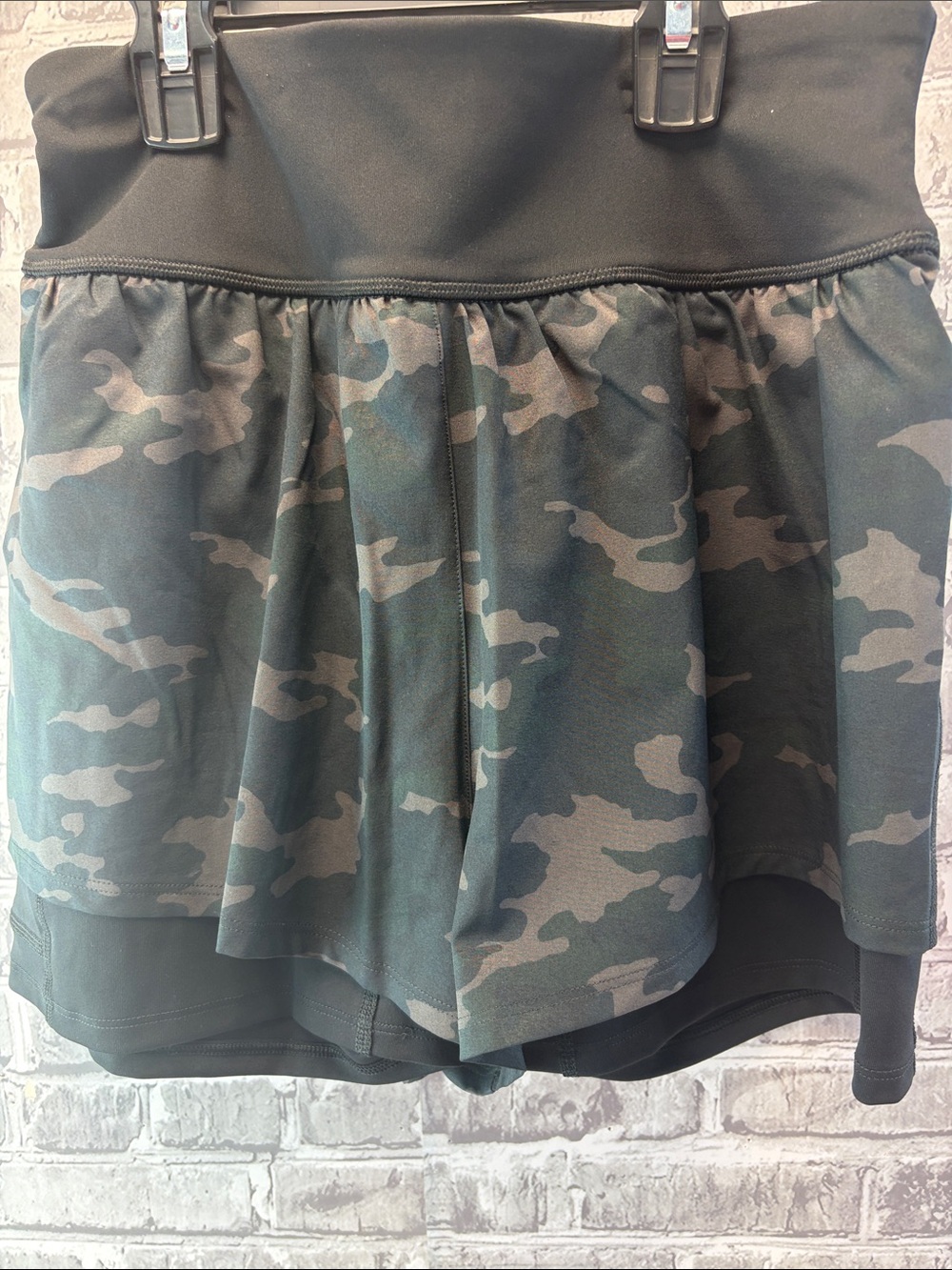 SPANX Camo Active Skirt with Black Waistband‎